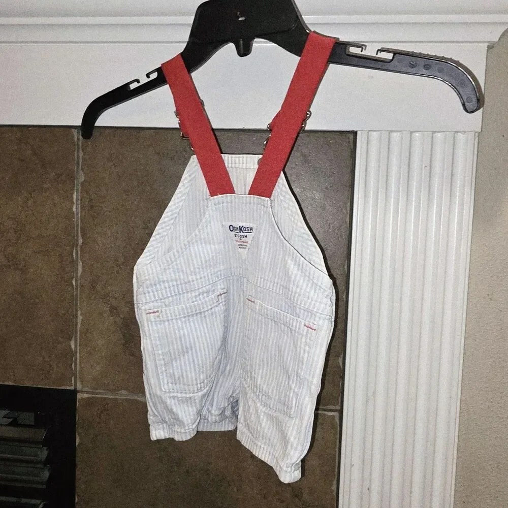 OshKosh B’Gosh USA Sz3m HTF Pin-Striped VestBak Red Straps Logo Overall Shorts